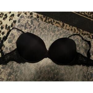 34DD Fredrick’s Pushup Bra underwire